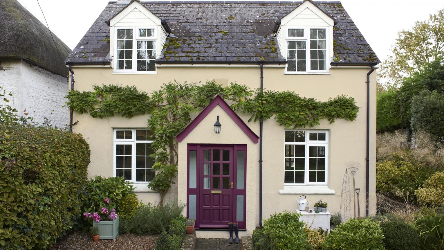 Choosing Exterior Paint Colours For Your Property Earthborn Paints