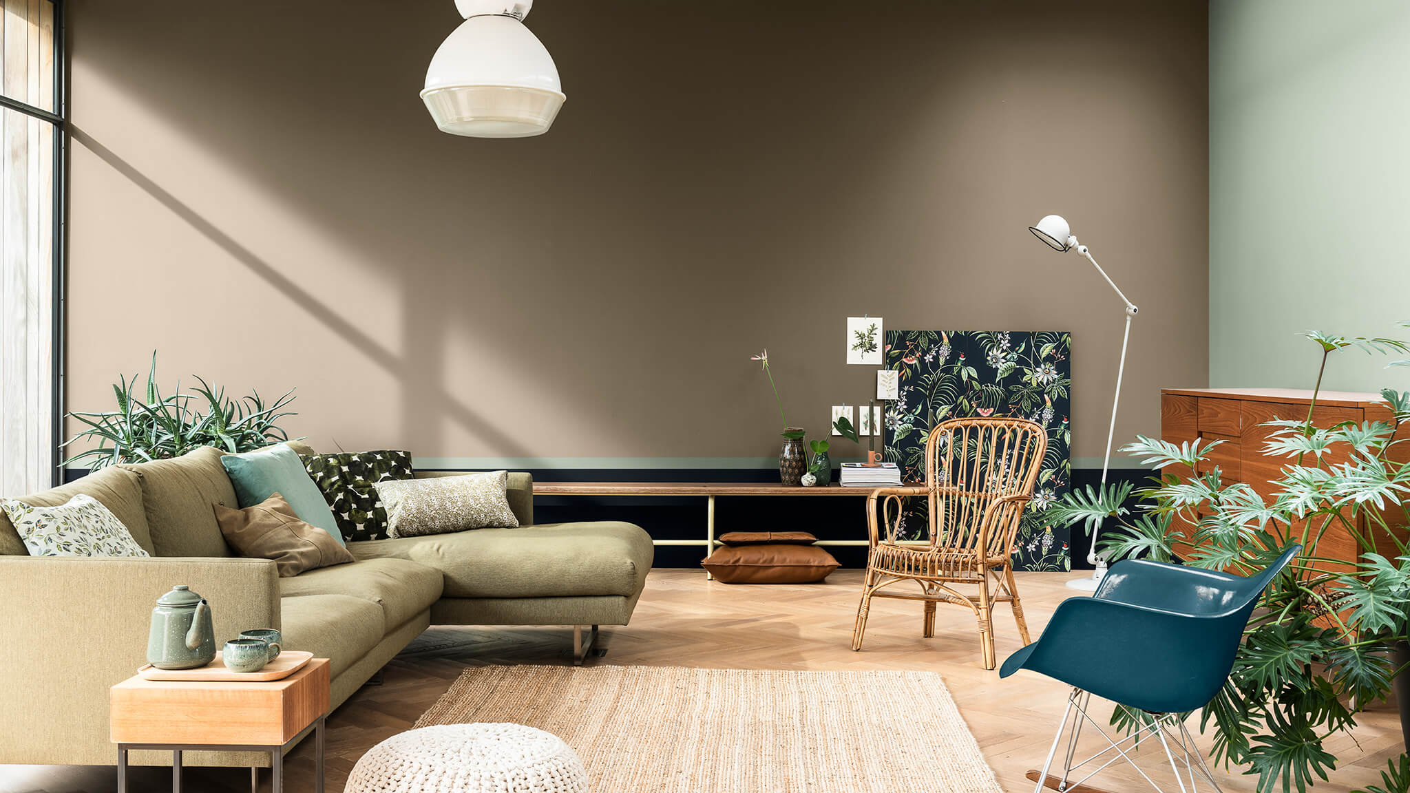 How To Combine Brave Ground with Earth Tone Colours | Dulux | Dulux
